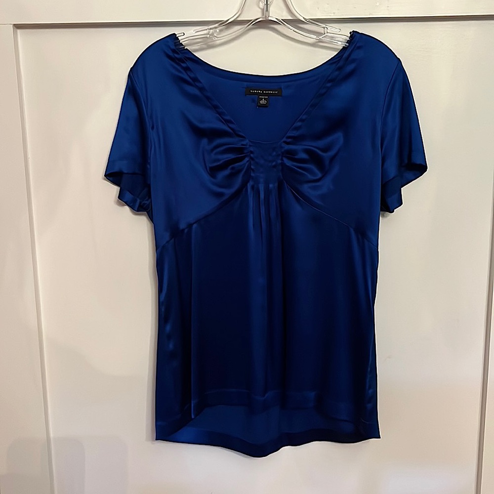 Gorgeous Blue Silk Blend Banana Republic Short Sleeve Blouse Size 6